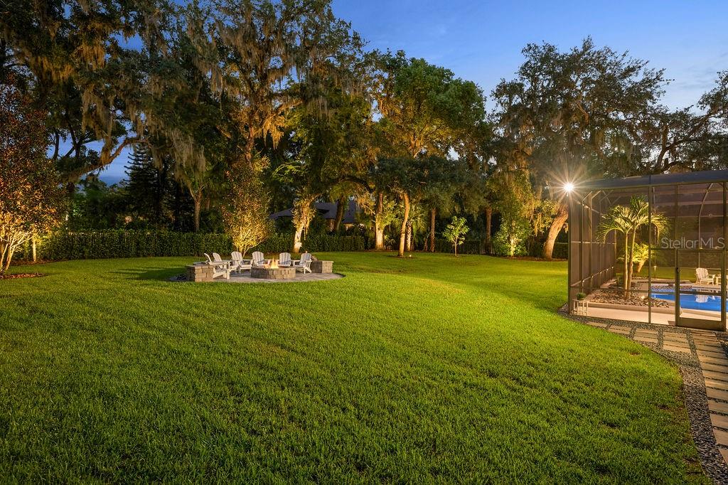 MANCHESTER OAKS - Residential