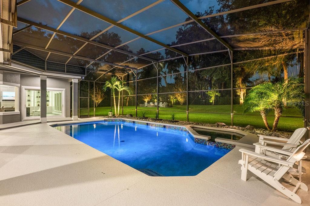 MANCHESTER OAKS - Residential