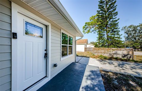 A home in PALM HARBOR