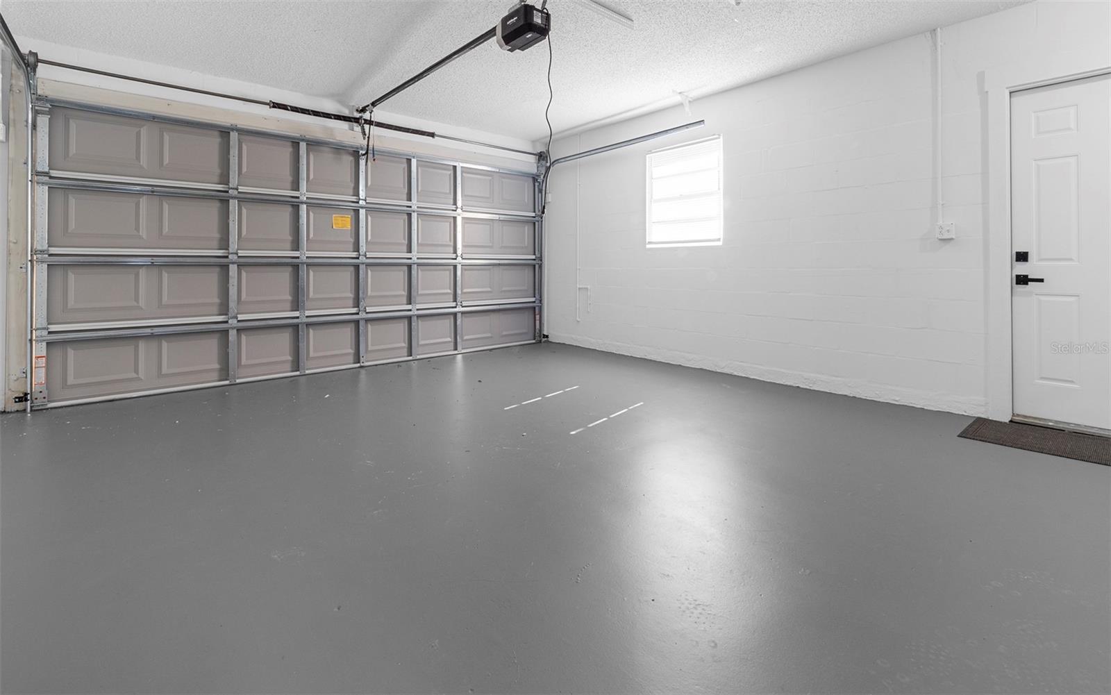 RIVER BLUFFS - Residential