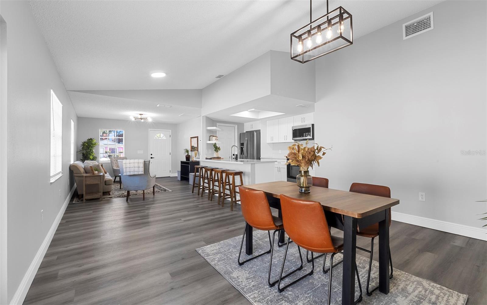 8434 N RIVER DUNE STREET