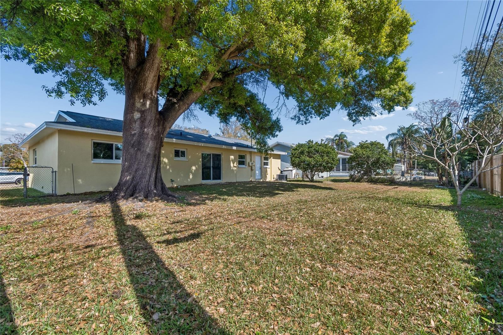 HARBOR HEIGHTS ESTATES - Residential