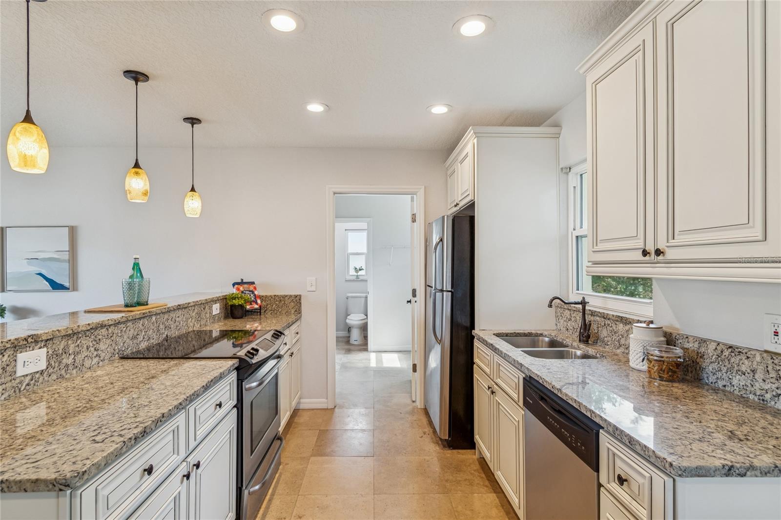 HARBOR HEIGHTS ESTATES - Residential