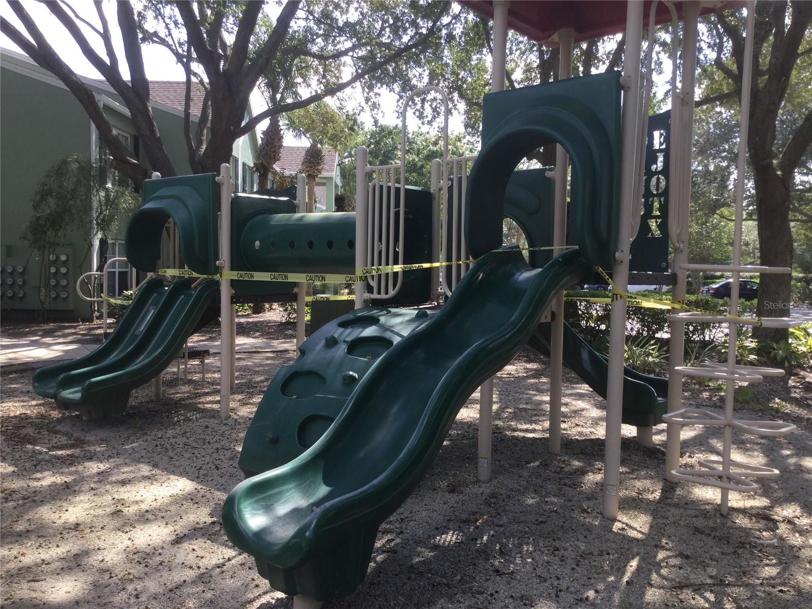 MIRIADA CONDO - Residential Lease