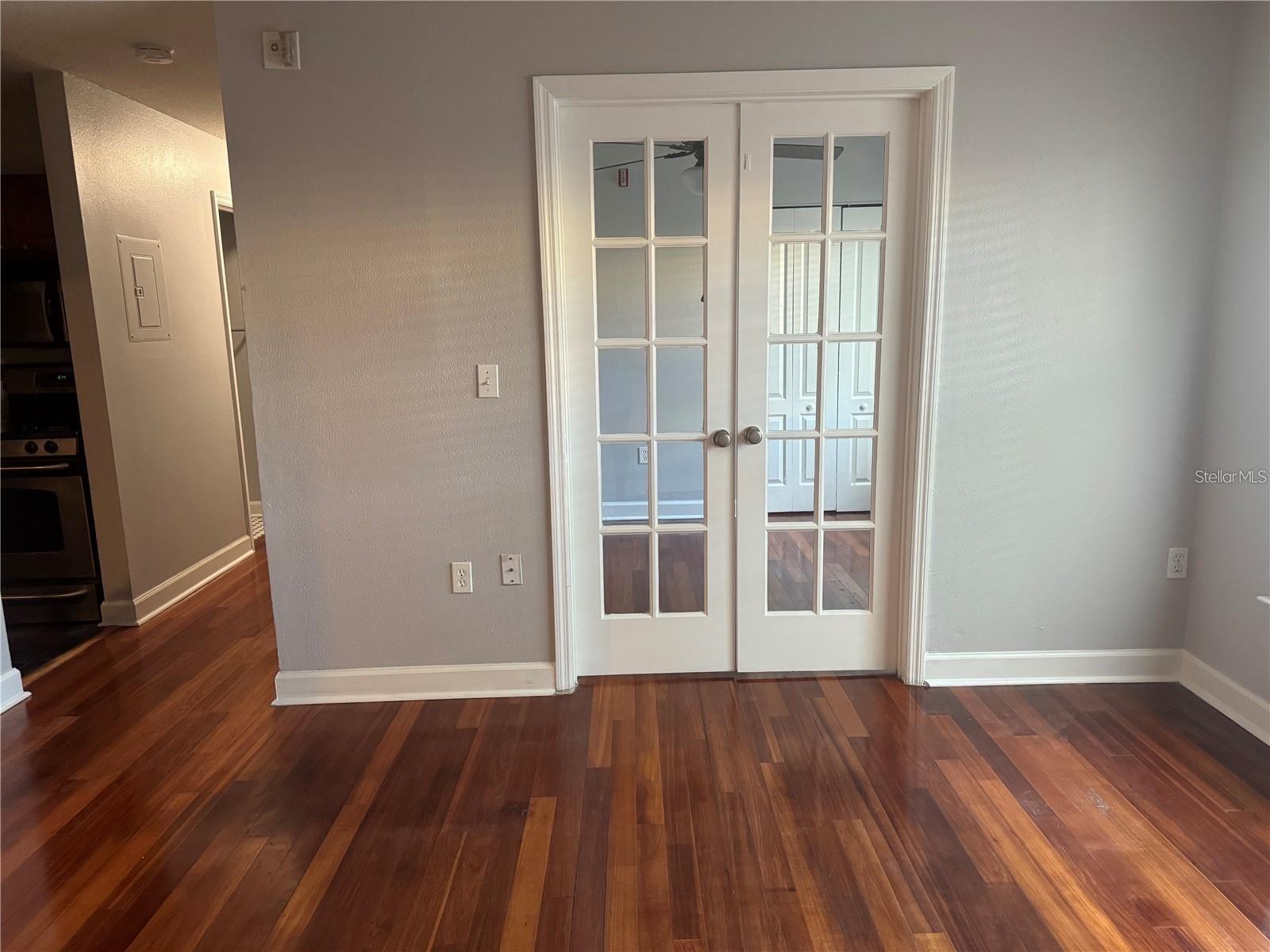 MIRIADA CONDO - Residential Lease