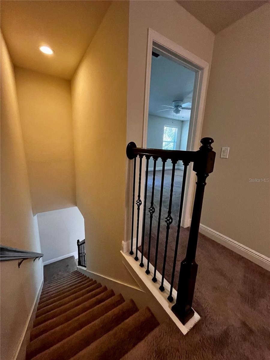 ALOMA TRAILS - Residential