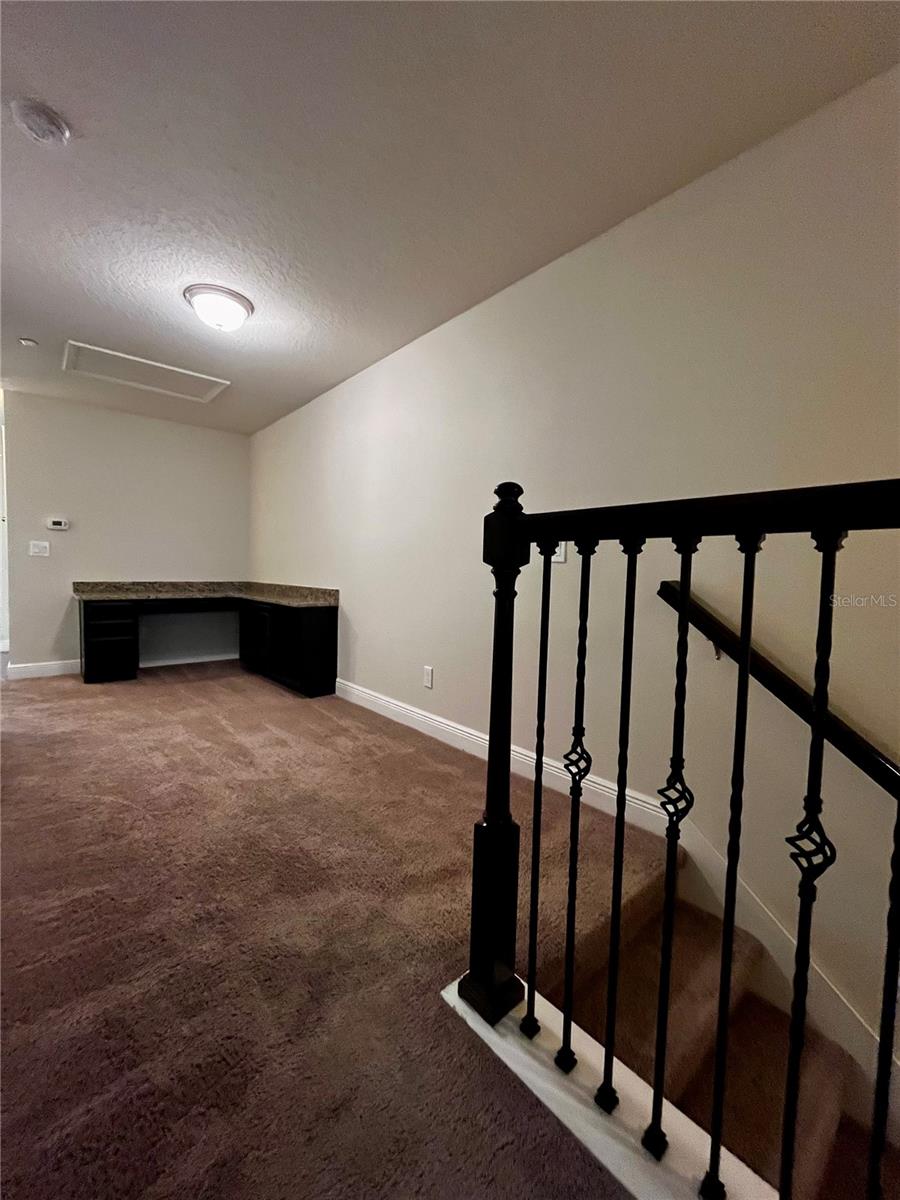 ALOMA TRAILS - Residential