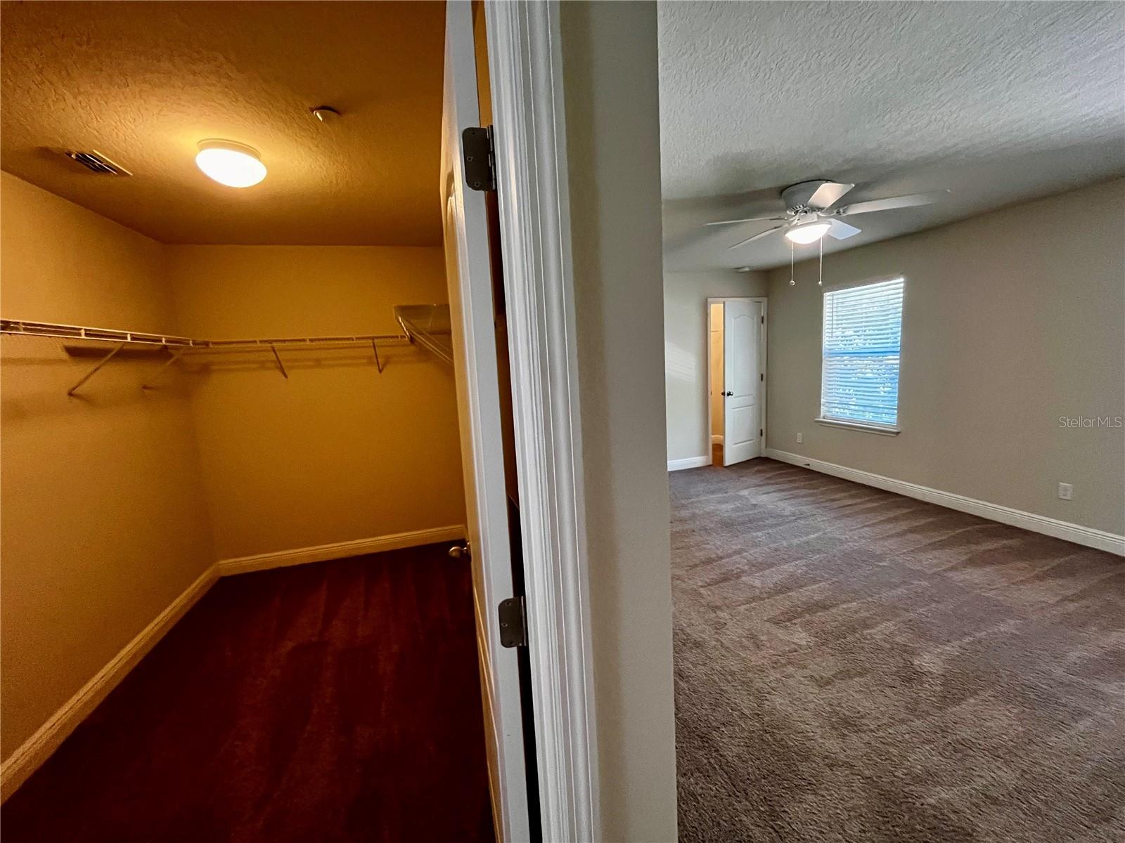 ALOMA TRAILS - Residential