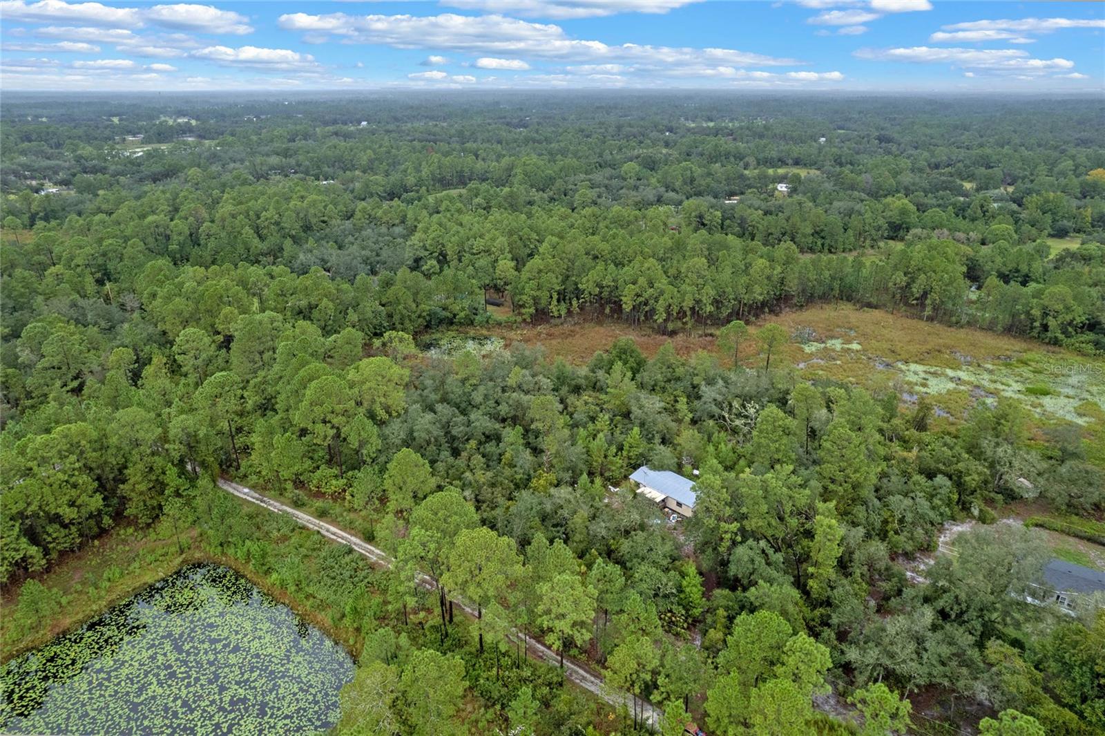 BLACKWATER OAKS - Land