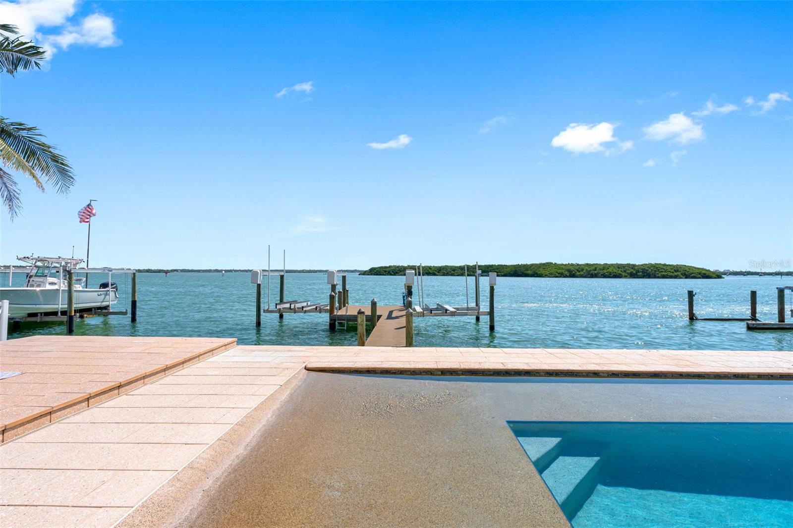 CRYSTAL ISLAND 2ND ADD - Residential