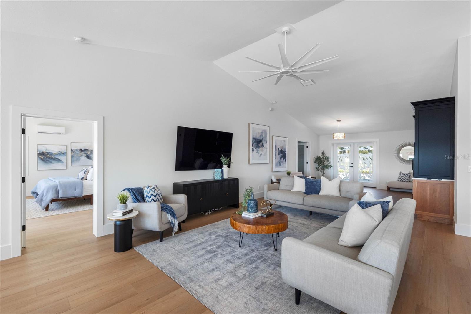 CRYSTAL ISLAND 2ND ADD - Residential