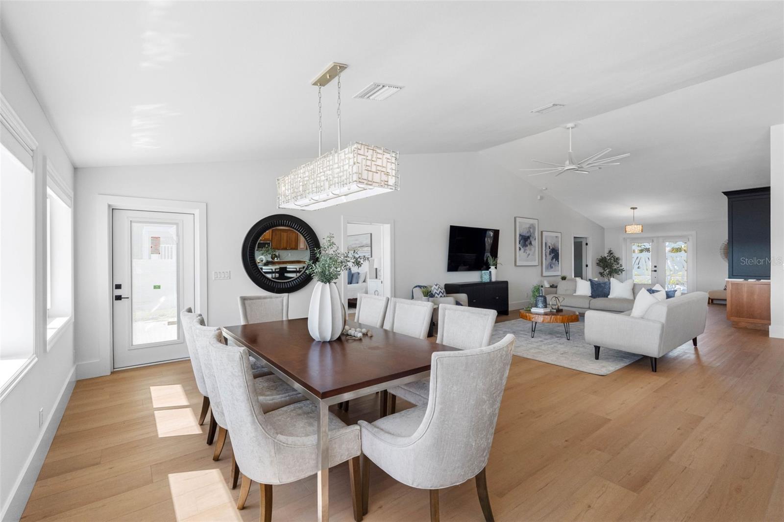 CRYSTAL ISLAND 2ND ADD - Residential