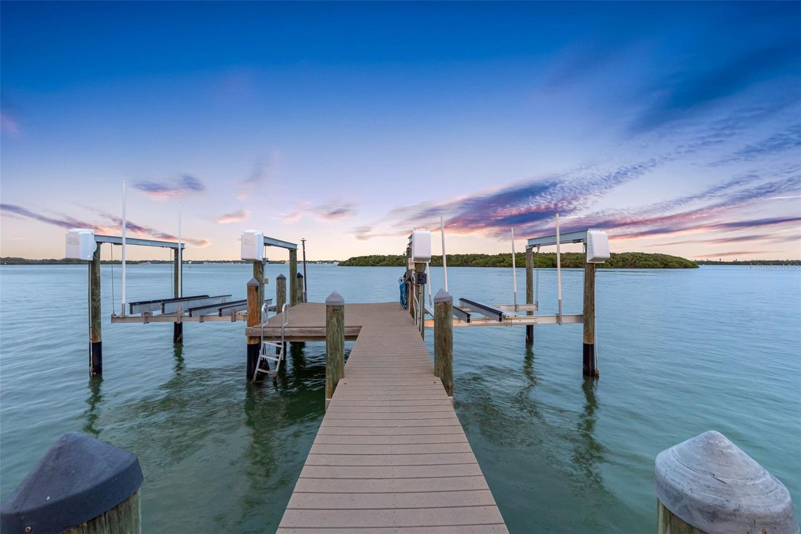 CRYSTAL ISLAND 2ND ADD - Residential