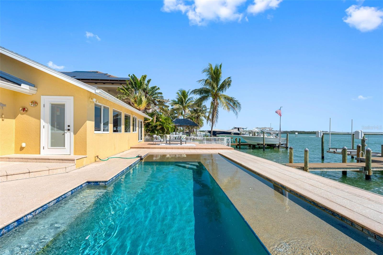 CRYSTAL ISLAND 2ND ADD - Residential