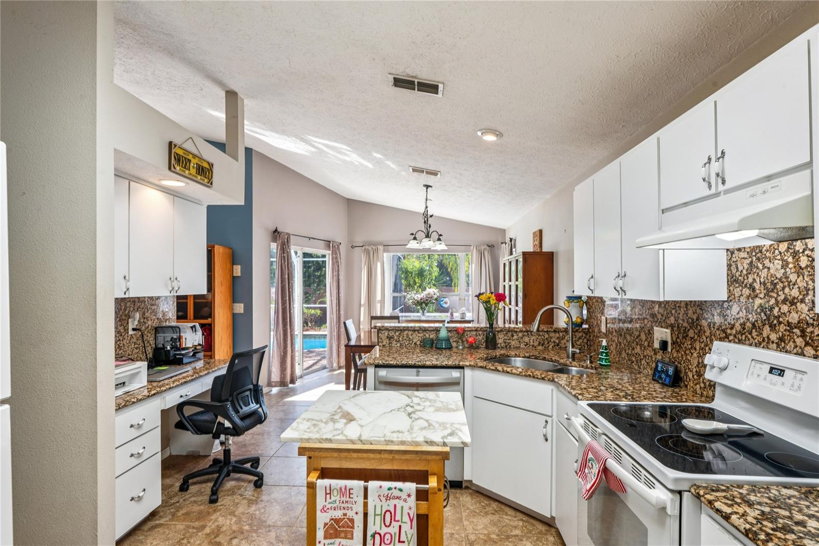 SABALWOOD AT RIVER RIDGE PH 01 - Residential