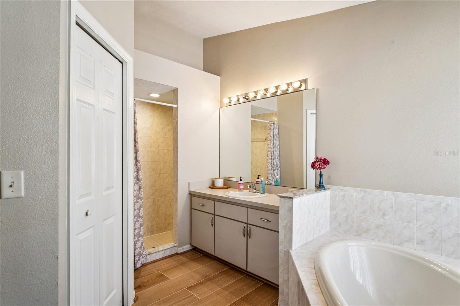 SABALWOOD AT RIVER RIDGE PH 01 - Residential