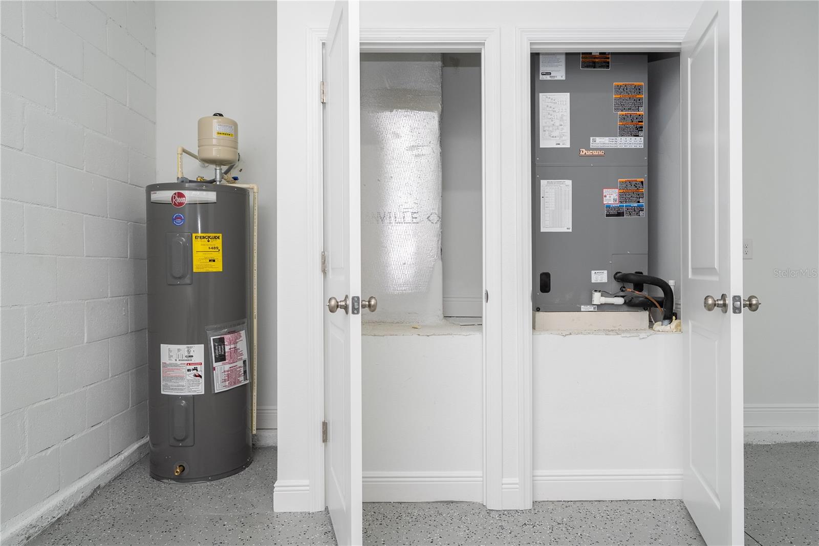 VILLA SORRENTO - Residential