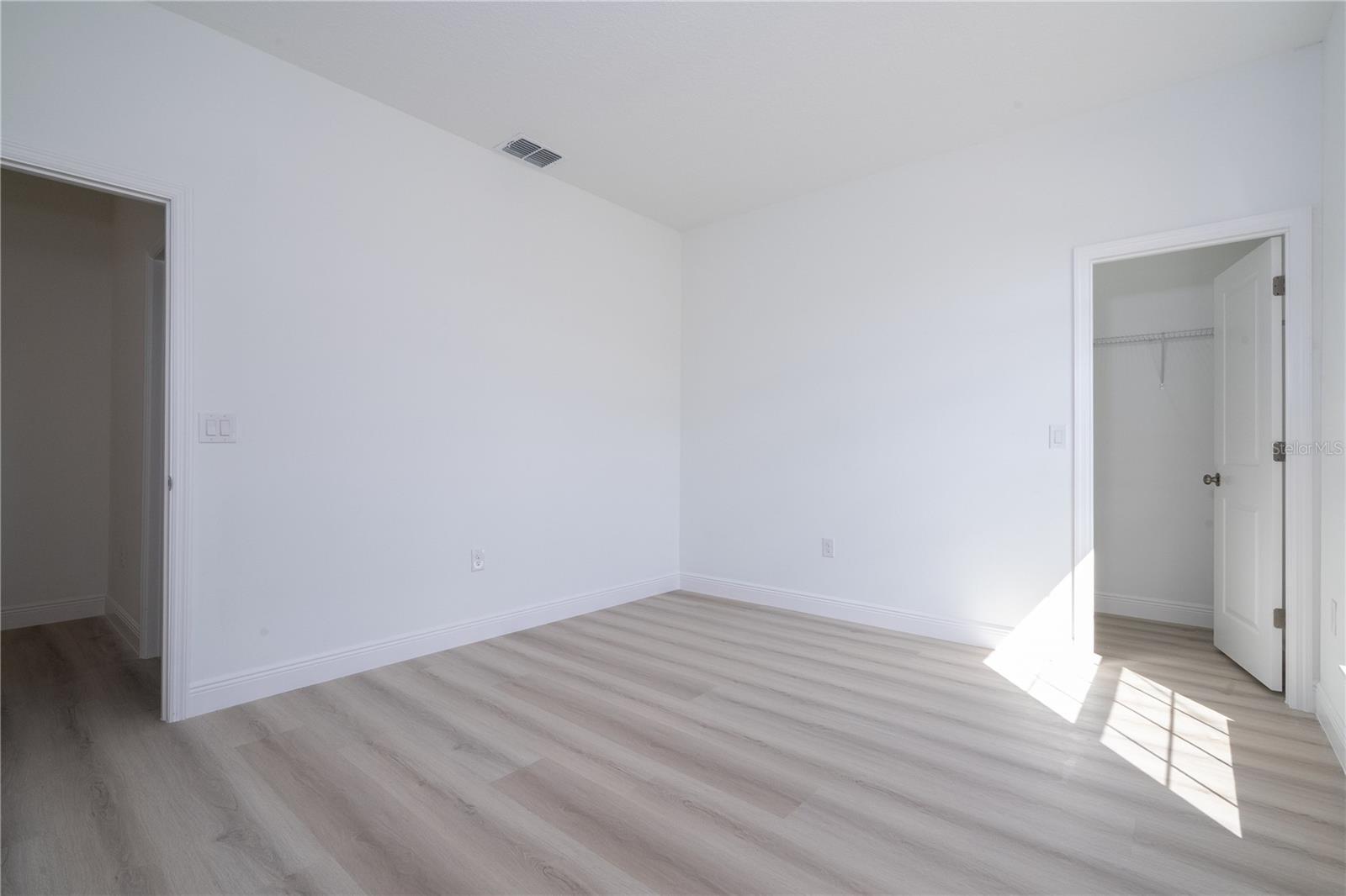 VILLA SORRENTO - Residential