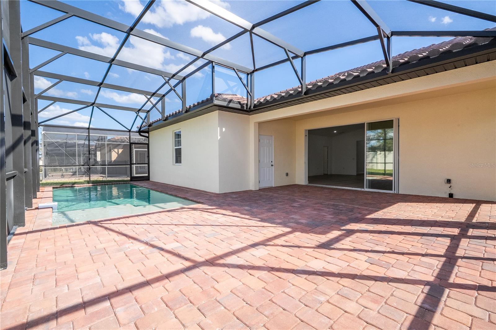 VILLA SORRENTO - Residential