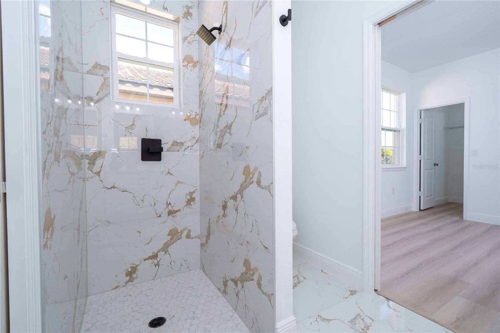 VILLA SORRENTO - Residential