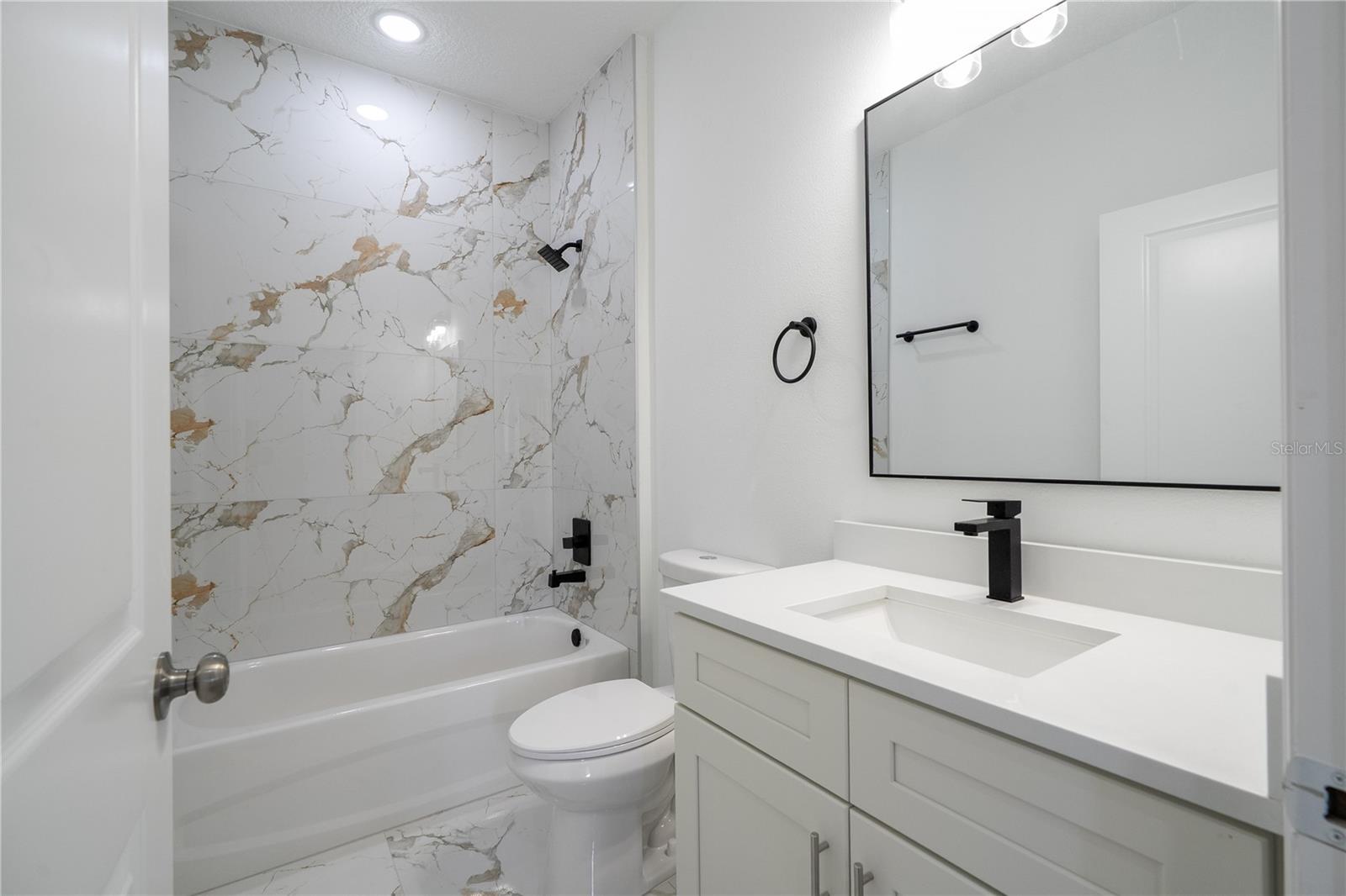 VILLA SORRENTO - Residential