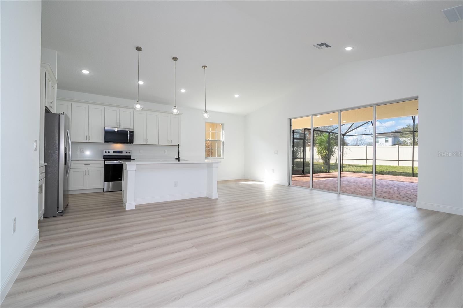 VILLA SORRENTO - Residential