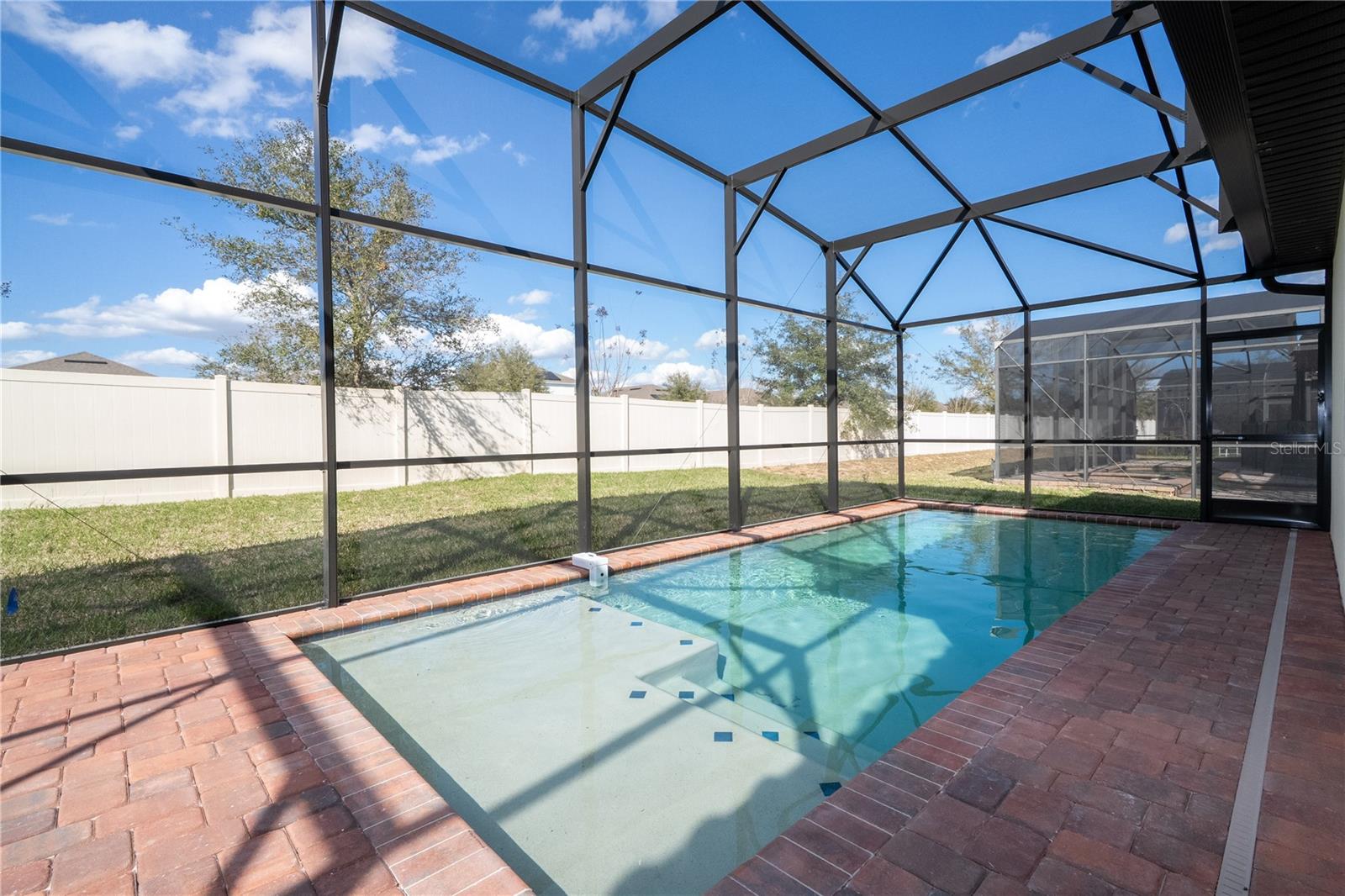 VILLA SORRENTO - Residential