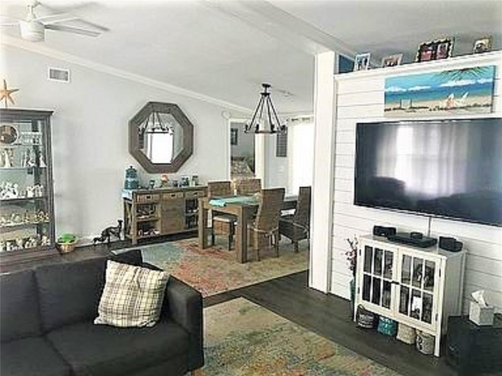 Riverwalk Condo - Residential