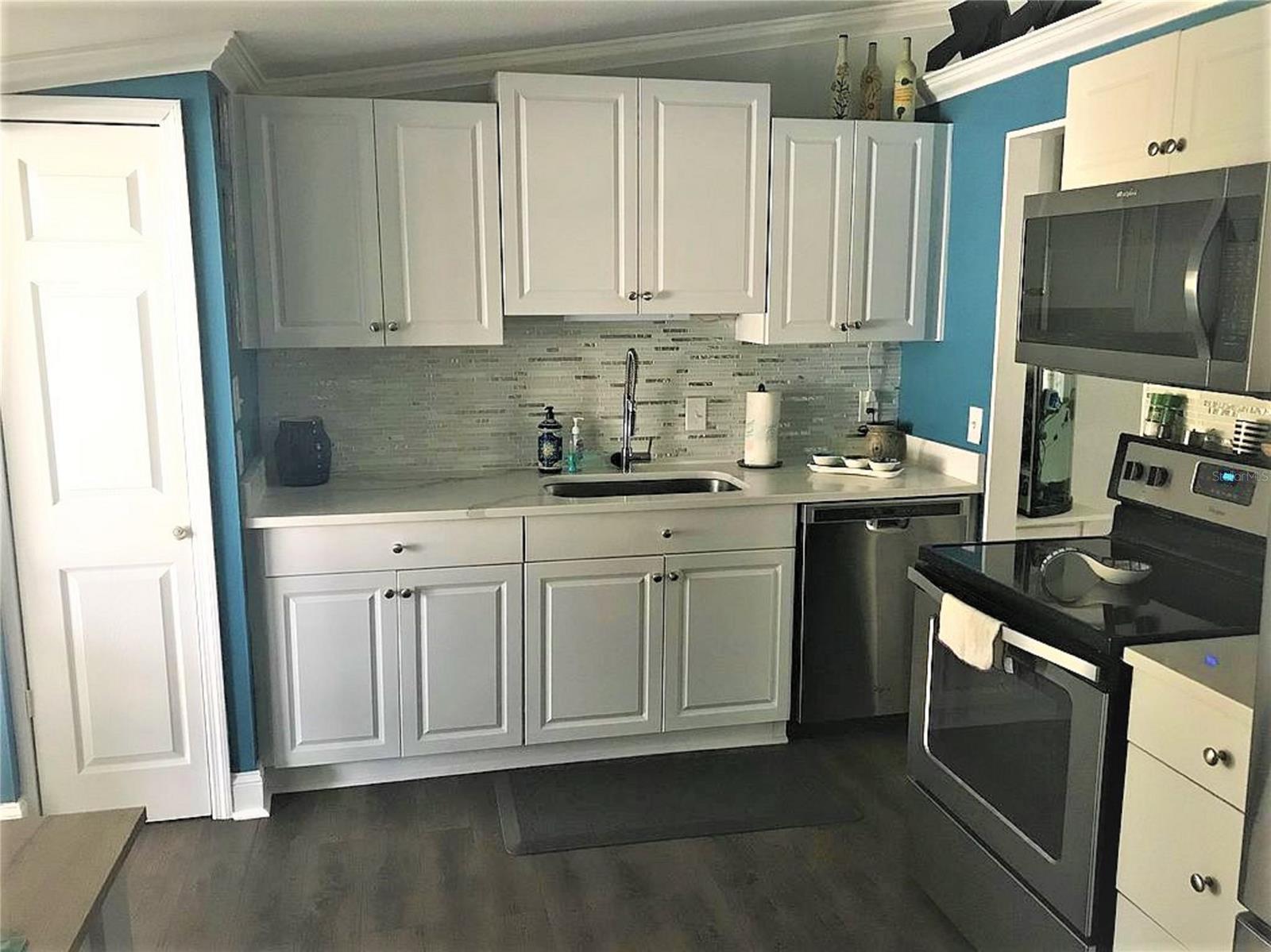 Riverwalk Condo - Residential