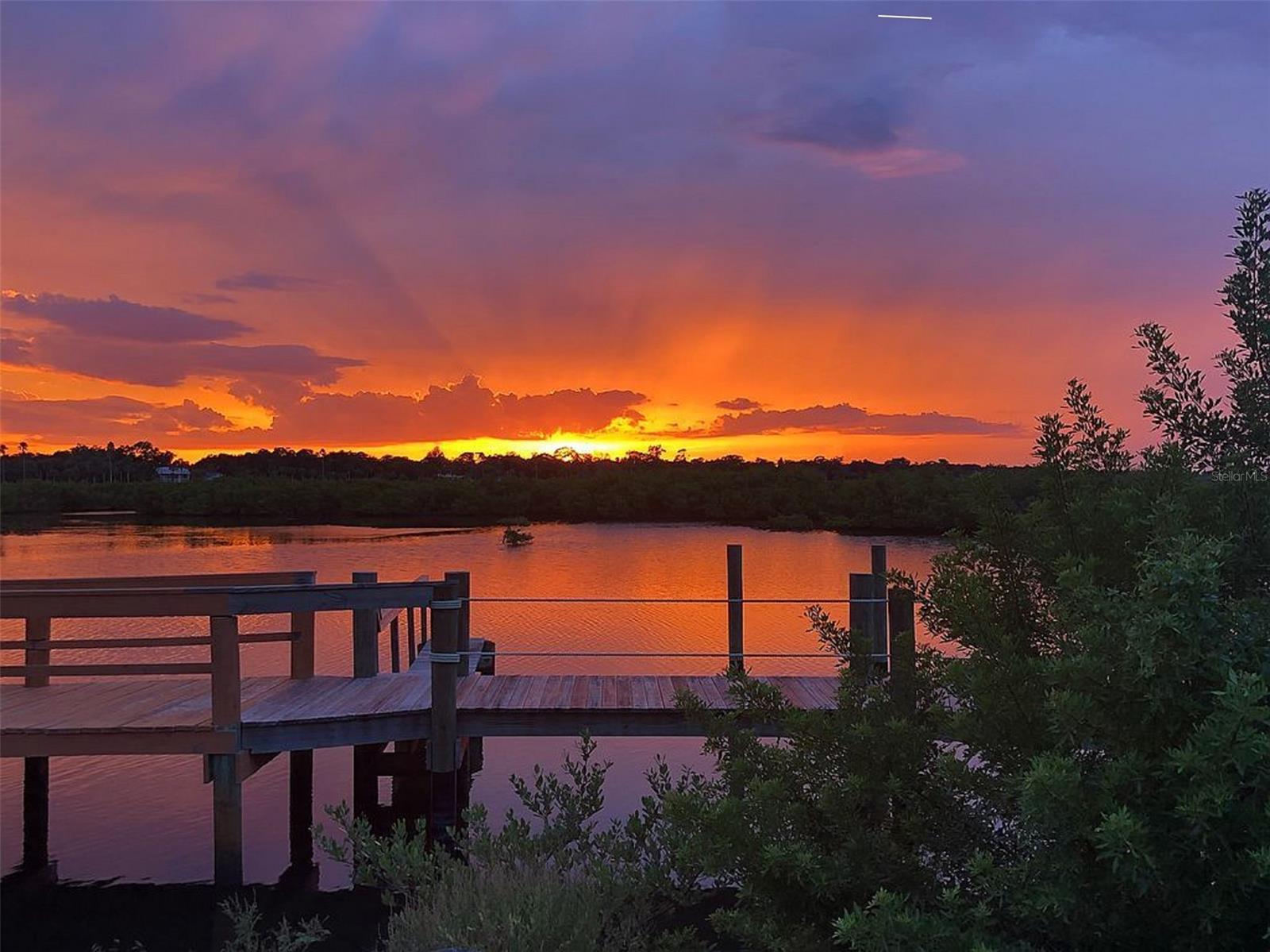 Riverwalk Condo - Residential