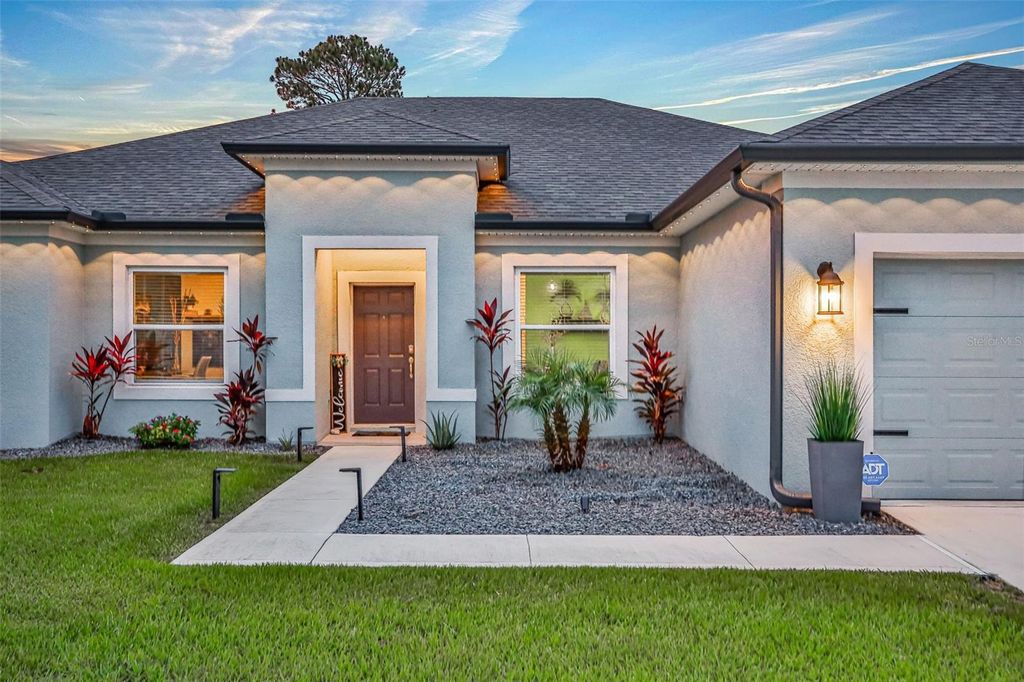 Photo of 25 Bayside Drive, Palm Coast, FL 32137 (MLS # FC311722)