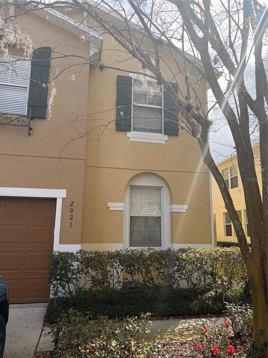 A must see! A spacious 3 bed 2.5 bath townhouse priced to rent immediately! Enjoy spacious bedrooms and living spaces, a private covered patio, gated entrance, and community playground. Landscaping is included. The location features a private entrance on a dead end road while still only a short drive from all of the conveniences Oviedo has in store! Book a showing now!