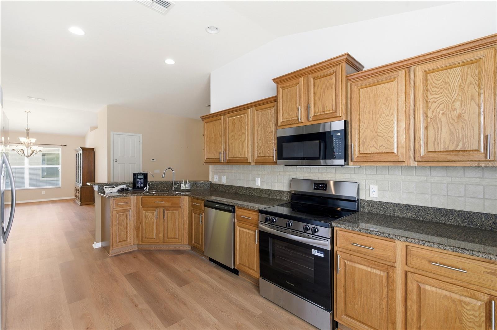 ASBEL ESTATES - Residential