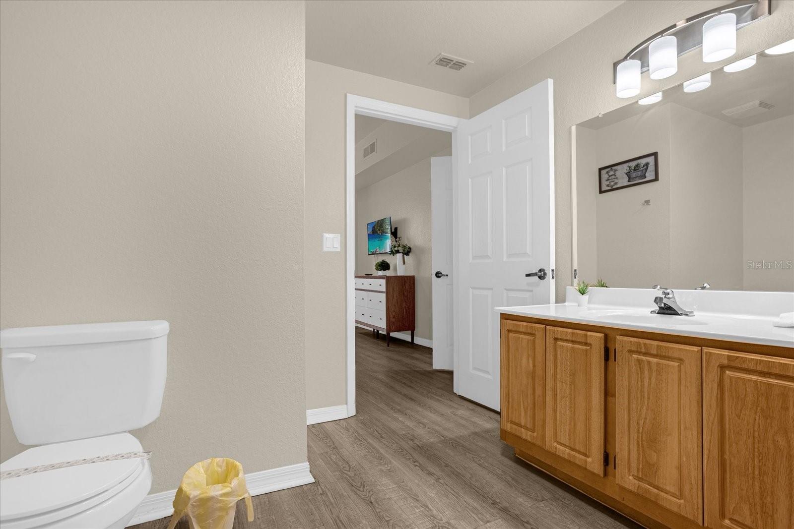 VENETIAN BAY VILLAGE CONDO PH 1 - Residential
