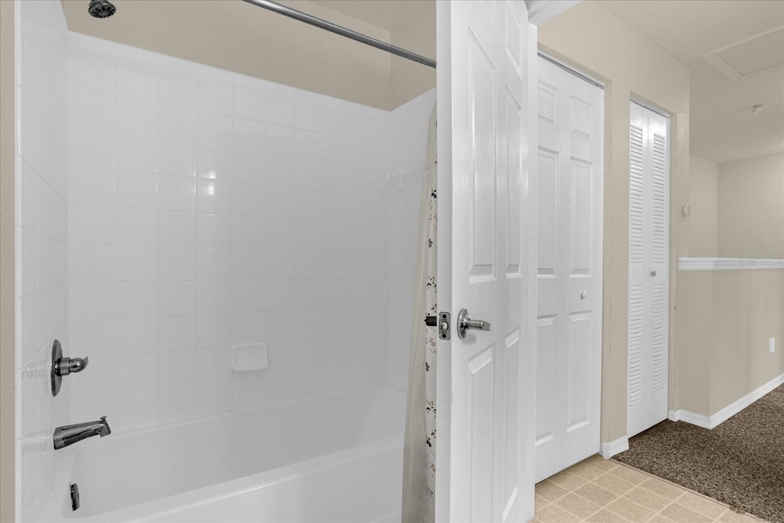 VENETIAN BAY VILLAGE CONDO PH 1 - Residential