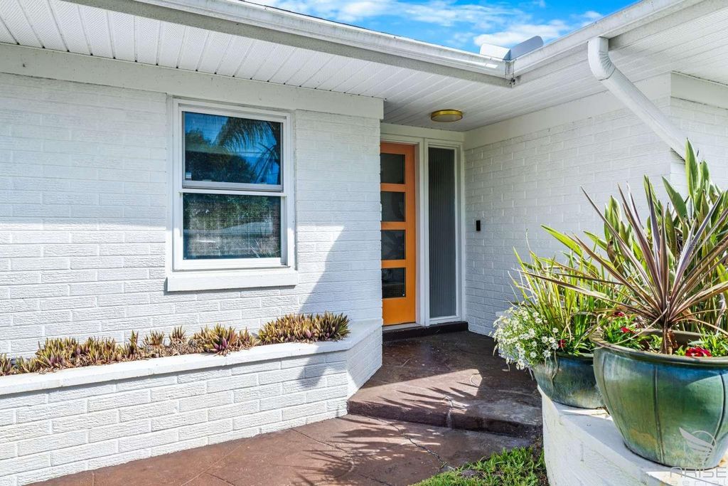 Photo of 812 E 13th Avenue, New Smyrna Beach, FL 32169 (MLS # TB8474418)