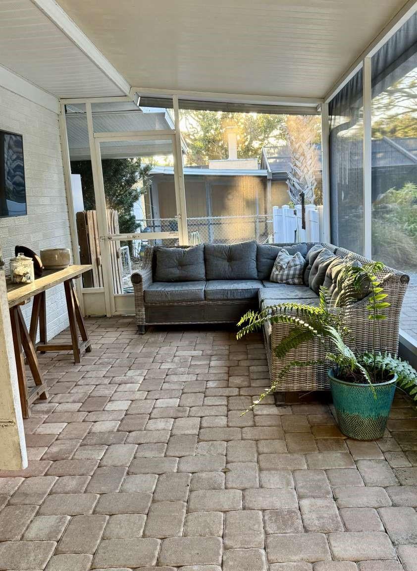 NEW SMYRNA BEACH - Residential