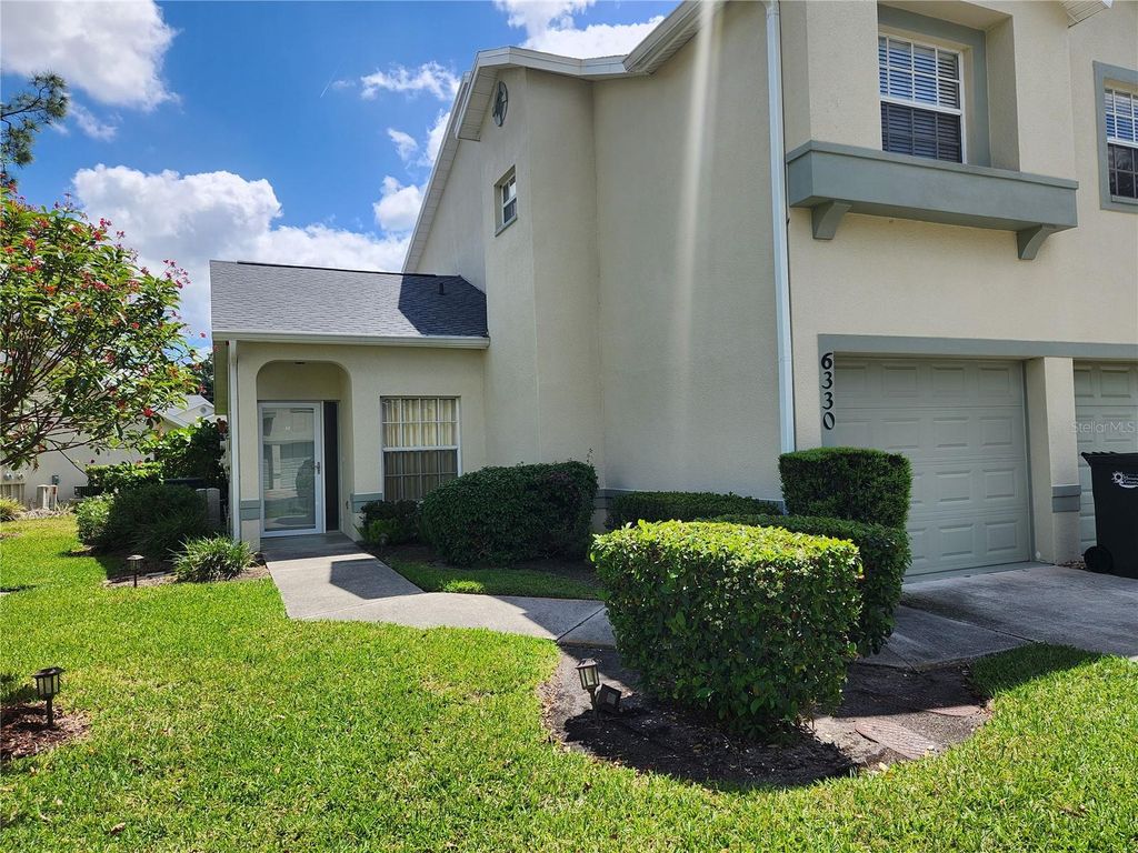 Photo of 6330 Green Oak Circle #6330, Bradenton, FL 34203 (MLS # A4689475)