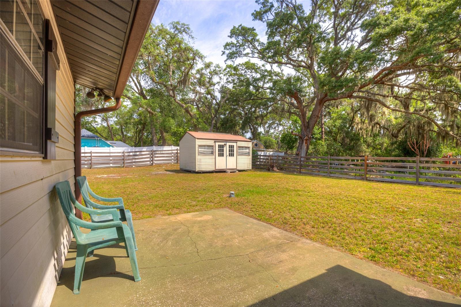 LOST HILL LAKE ESTATES UNIT 01 - Residential