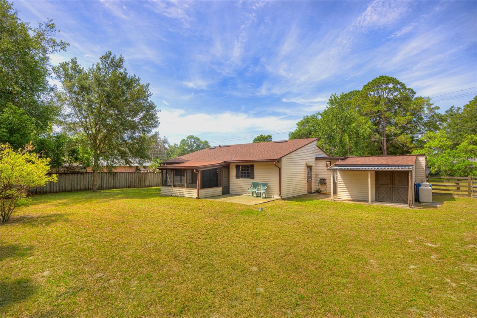 LOST HILL LAKE ESTATES UNIT 01 - Residential