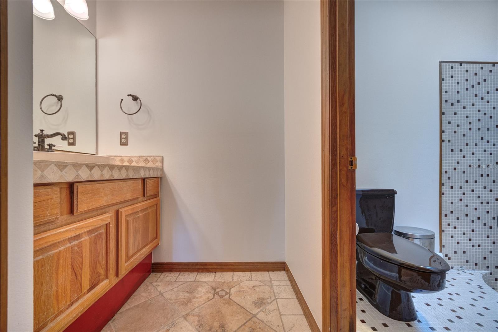 LOST HILL LAKE ESTATES UNIT 01 - Residential