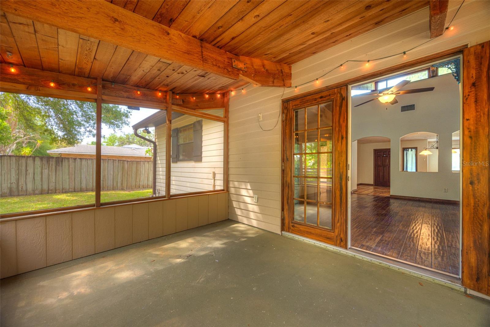 LOST HILL LAKE ESTATES UNIT 01 - Residential