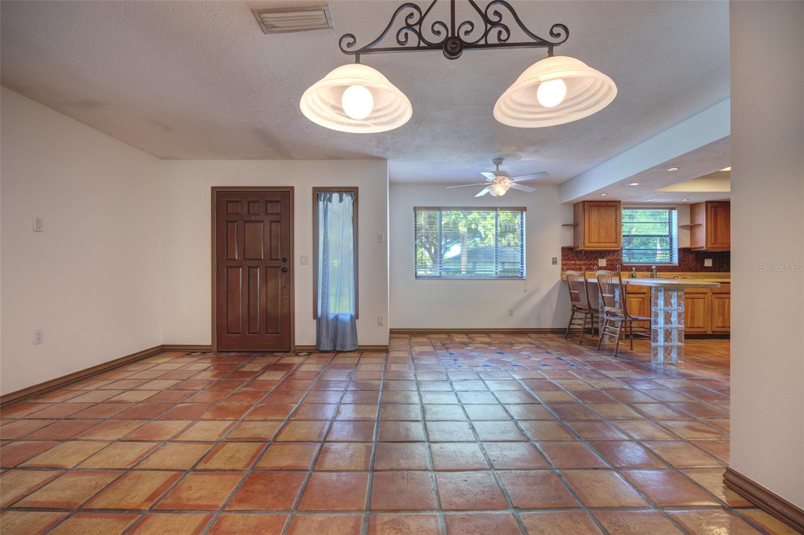 LOST HILL LAKE ESTATES UNIT 01 - Residential