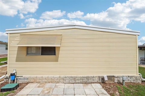 Tiny photo for 411 Palo Verde Drive, Leesburg, FL 34748 (MLS # G5118362)