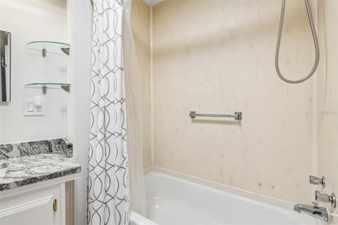 Tiny photo for 411 Palo Verde Drive, Leesburg, FL 34748 (MLS # G5118362)