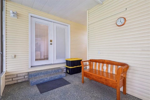 Tiny photo for 411 Palo Verde Drive, Leesburg, FL 34748 (MLS # G5118362)