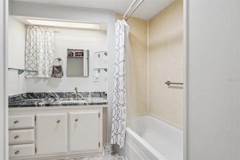 Tiny photo for 411 Palo Verde Drive, Leesburg, FL 34748 (MLS # G5118362)
