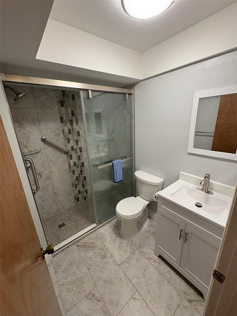 GREEN DOLPHIN PARK CONDO - Residential Lease