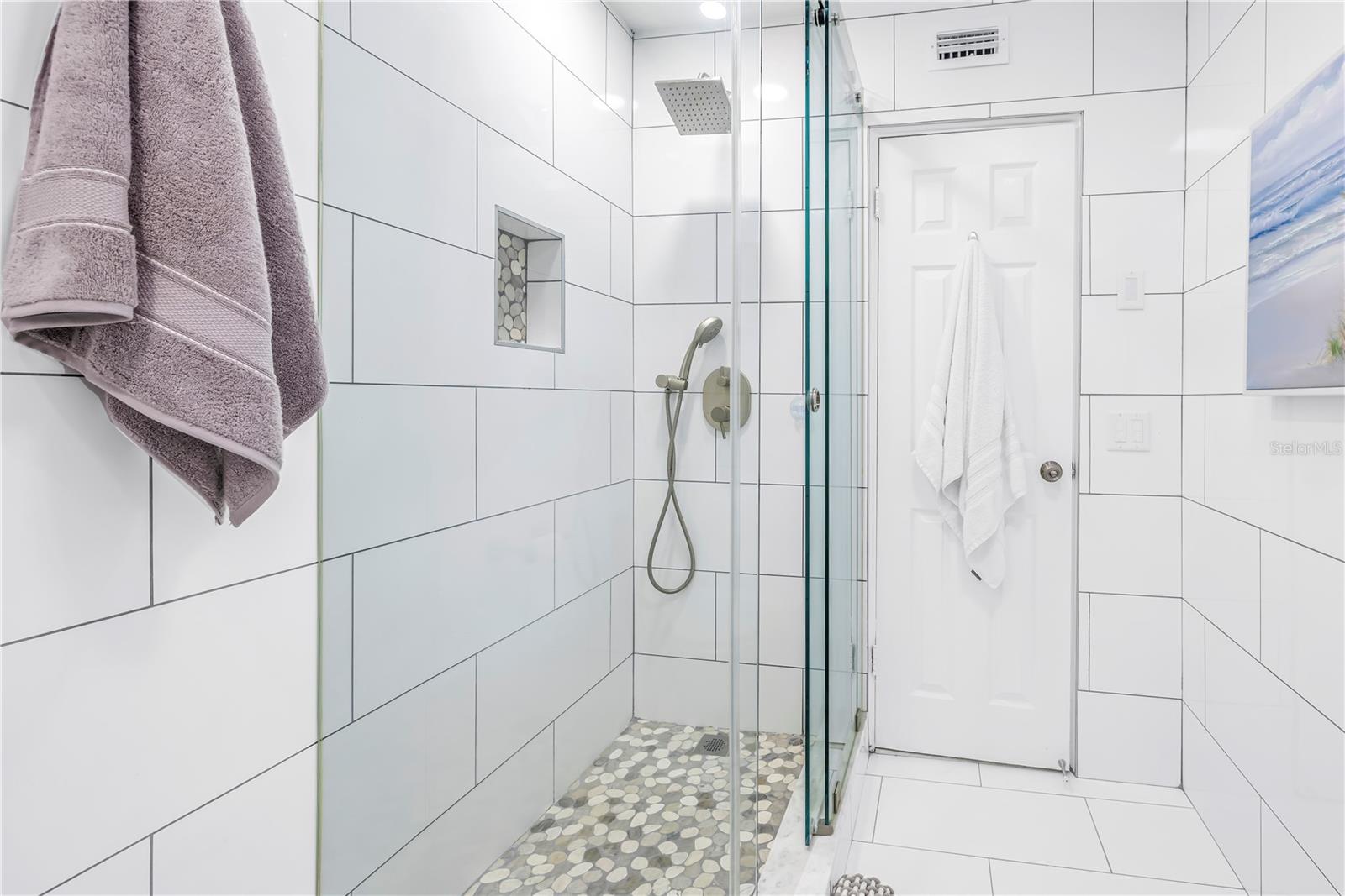 SIENA DOWNTOWN CONDOMINIUM - Residential