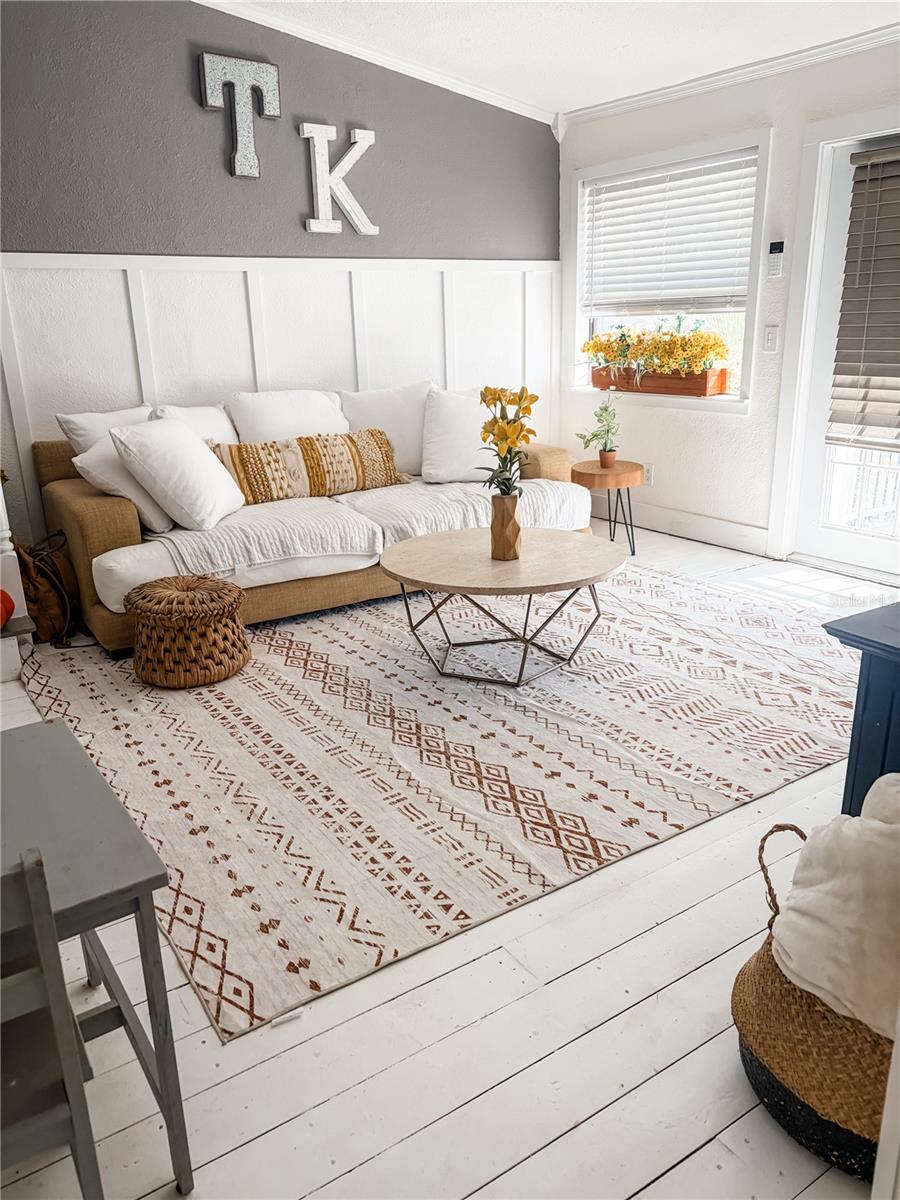 CHARLOTTE PARK - Residential